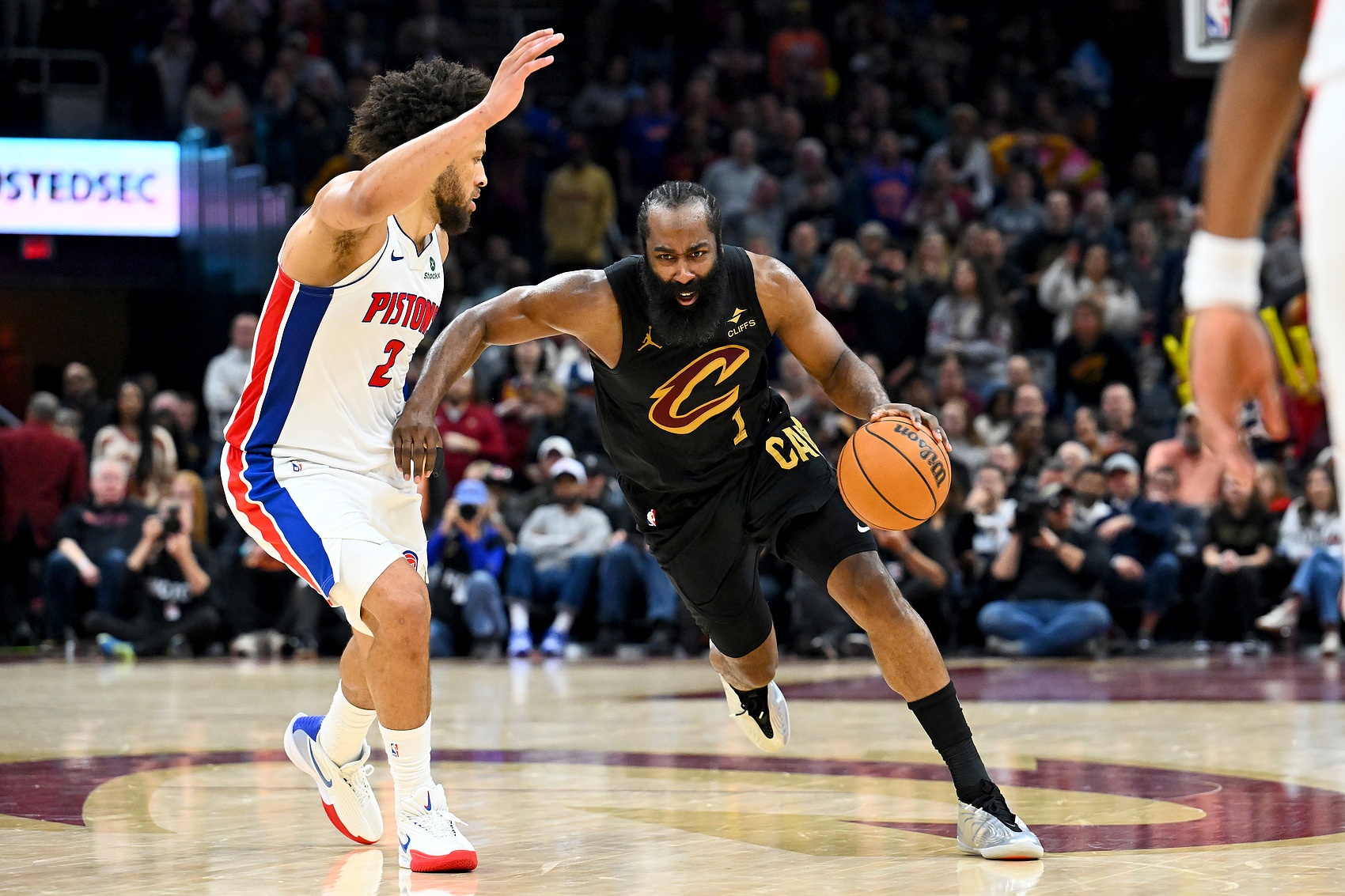 皇冠体育-NBA彩经:活塞主场再胜骑士 雷霆轻取湖人